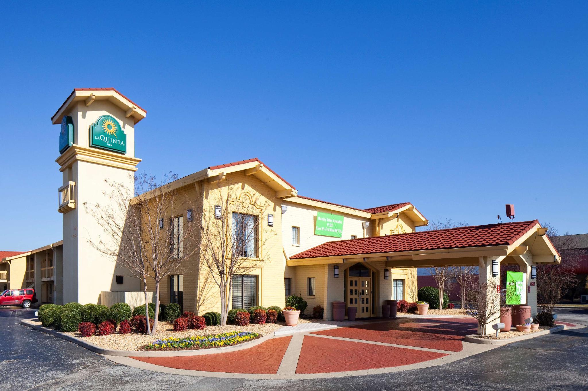 La Quinta Inn By Wyndham Huntsville Research Park Экстерьер фото